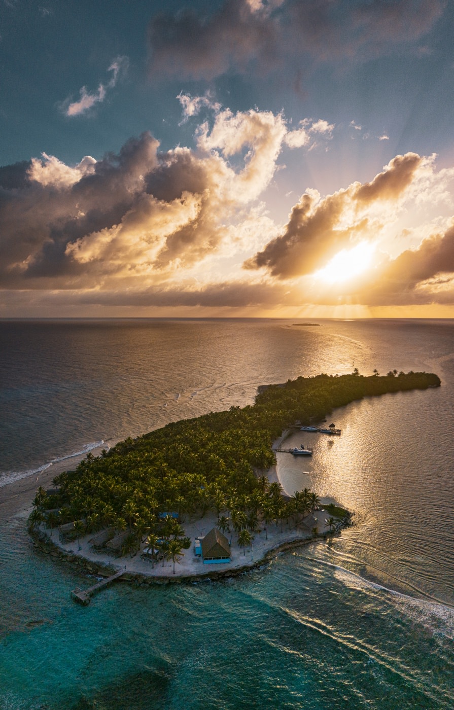 Belize Adventures at Long Caye